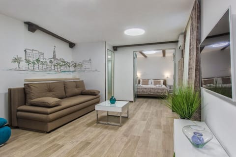 Cherry-old town Apartment in Split