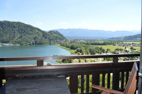 Jaeger Guesthouse Bed and Breakfast in Villach