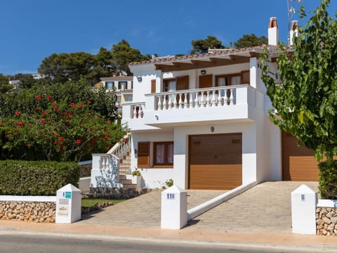 Villa Loes Villa in San Jaime Mediterráneo