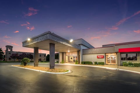 Red Roof Inn Lewisville Motel in Lewisville