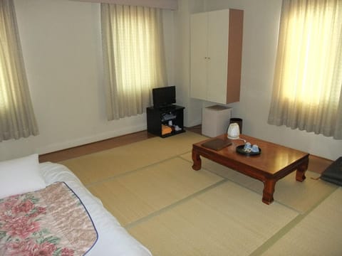 Hotel New Takahashi Kouyadai Hotel in Chiba Prefecture