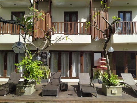 Balcony/Terrace, Swimming pool, Swimming pool