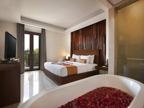 Photo of the whole room, Decorative detail, Bedroom