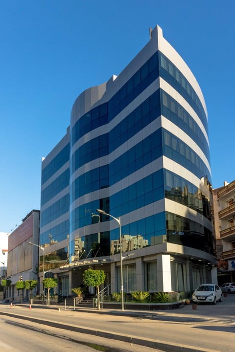Hôtel Sidi Yahia Hotel in Algiers [El Djazaïr]