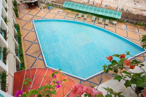 Pool view, Swimming pool