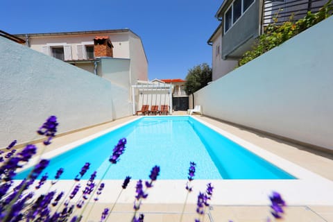 Day, Pool view, Swimming pool