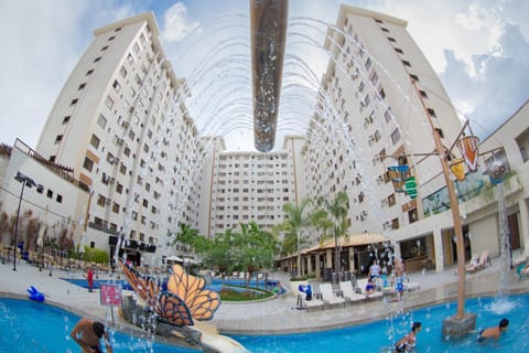 Children play ground, Floor plan, Aqua park