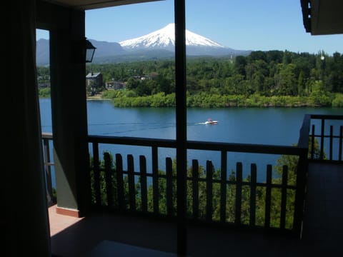 La Peninsula Rehue Apartment hotel in Pucon