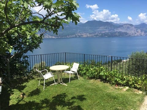 Al Casal House in Brenzone sul Garda