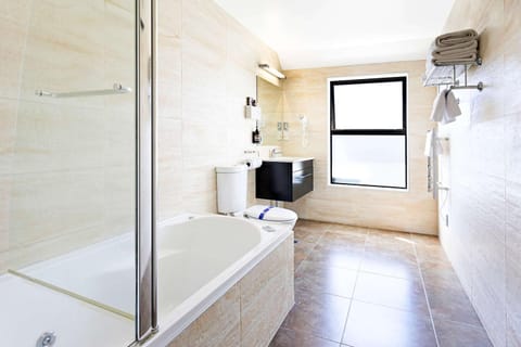 Bathroom, Photo of the whole room, On site