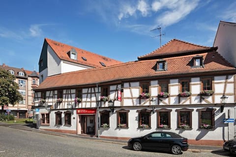 Hotel Zum Goldenen Ochsen am Schlossgarten Hotel in Aschaffenburg