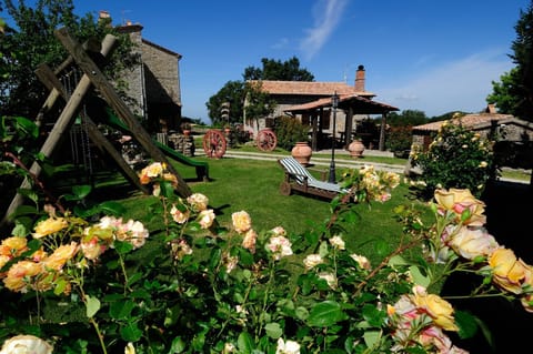 Property building, Day, Garden