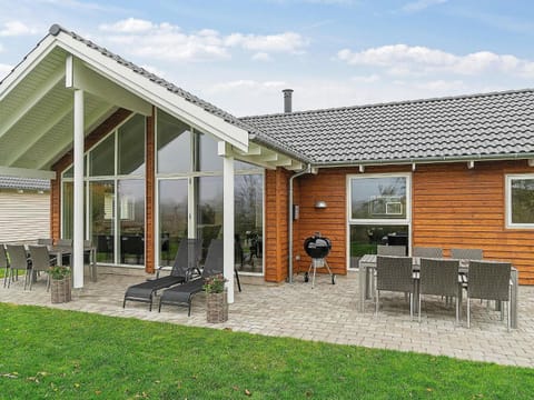 10 person holiday home in Hasselberg House in Kappeln