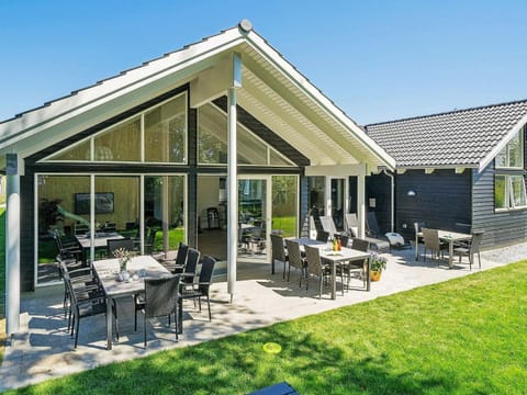 18 person holiday home in Hasselberg Casa in Kappeln