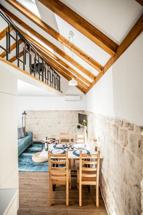 Villa Lucia Übernachtung mit Frühstück in Trogir