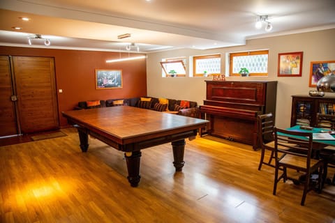 Snooker House Apartment in Ponta Delgada