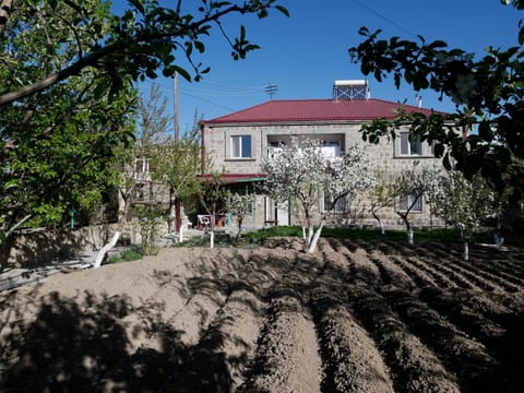 Karin's B&B Bed and Breakfast in Armenia