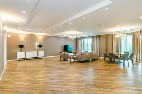 Isr Residance 5 star for Family aparment Condo in Baku