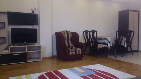 Apartment on Tole Bi Condo in Almaty