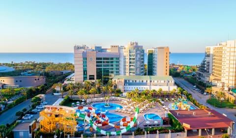 Off site, On site, City view, Pool view