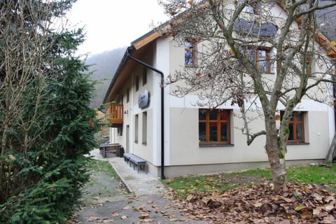 Penzion Krizky Bed and Breakfast in Lower Silesian Voivodeship