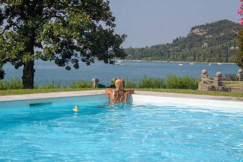 Garden view, Lake view, Pool view