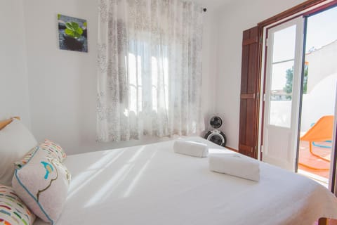 SUNNY HOUSE by Stay in Alentejo House in Vila Nova de Milfontes