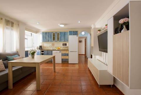 TV and multimedia, Living room, dishwasher, kitchen