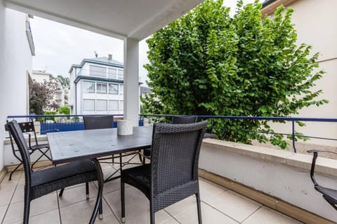 Charmant appartement avec terrasse dans villa Eigentumswohnung in Strasbourg