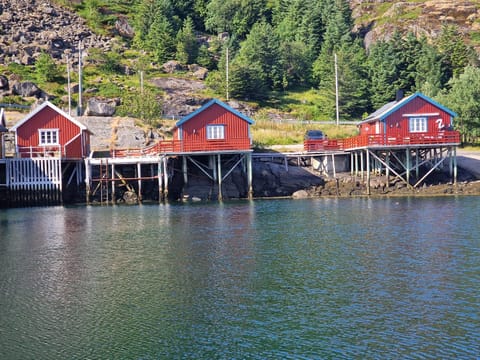 Explorers Cabin Lofoten Edge Casa in Lofoten