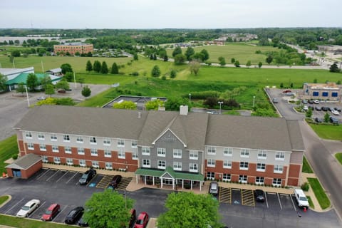 Property building, Neighbourhood, Bird's eye view