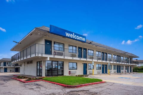 Motel 6-College Station, TX - Bryan Hotel in College Station