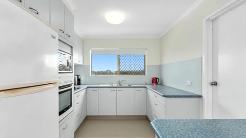 Surfside Apartment 11 by Kingscliff Accommodation Apartment in Kingscliff