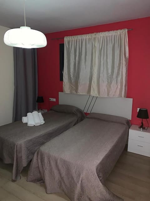 Apartamentos 16:9 Suites Almería Condo in Almería
