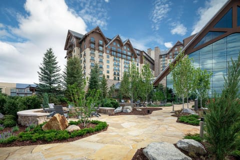Gaylord Rockies Resort & Convention Center Hôtel in Commerce City