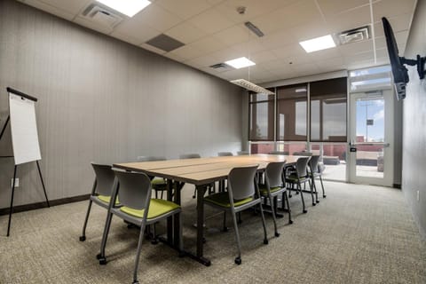 Meeting/conference room