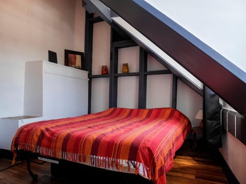 Maison mitoyenne 2 chambres centre Le Palais, animaux admis - FR-1-418-136 House in Brittany