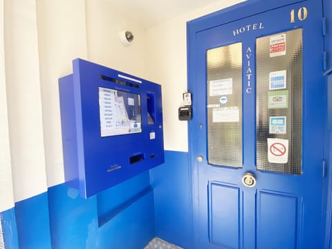 vending machine