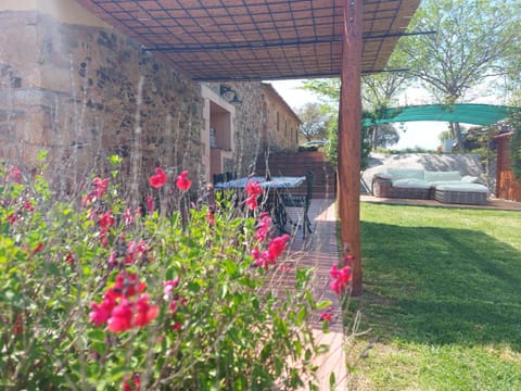 Can Cabanyes Natur-Lodge in Baix Empordà