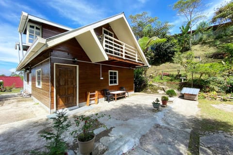OYO Homes 90264 Lily Cottage & Kitchen Hôtel in Sabah