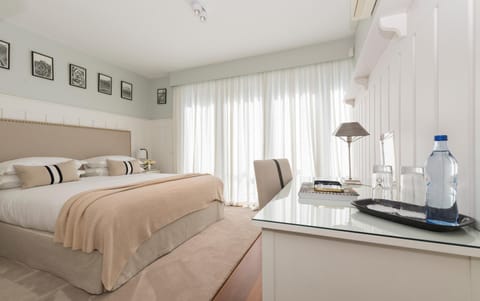 Casa Laranja Boutique House Bed and Breakfast in Cascais