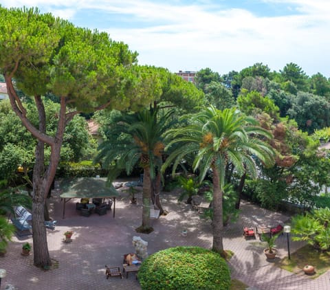 Garden, Garden view