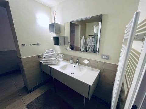 Royal Apartments Garda Apartment in Sirmione