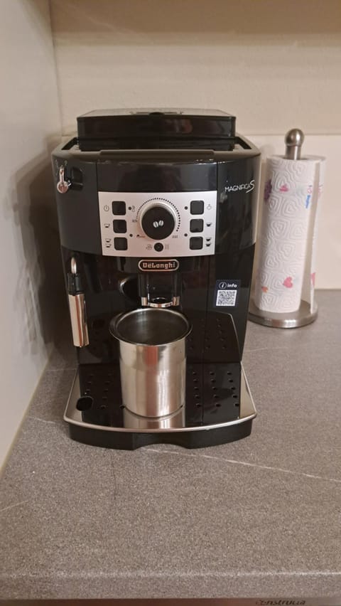 Coffee/tea facilities, Kitchen or kitchenette