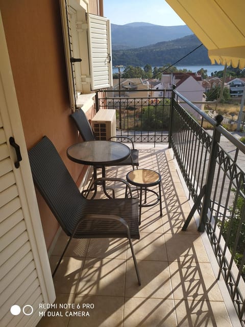 Property building, Bird's eye view, Balcony/Terrace, Photo of the whole room, On site, City view, Garden view, Mountain view, Street view, Inner courtyard view