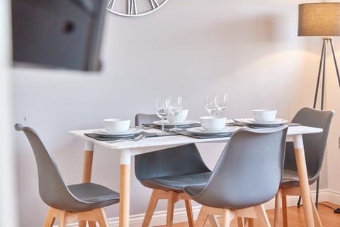 Communal lounge/ TV room, Living room