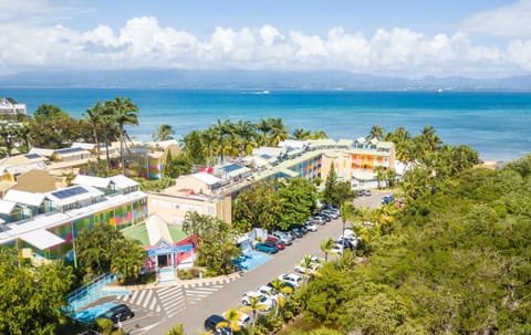 Bird's eye view, Parking