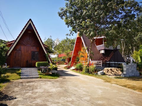 Bansuanphuhong Resort Resort in Vientiane Province, Laos