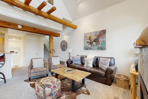 Saddle Ridge I2 House in Big Sky