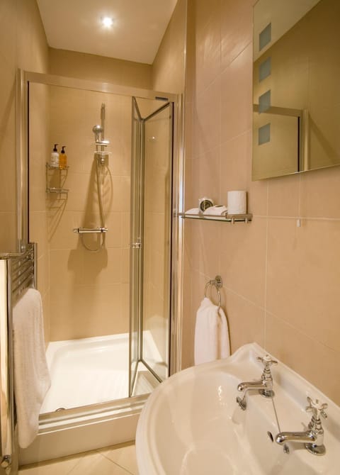 Ffarm Country House Country House in Wales